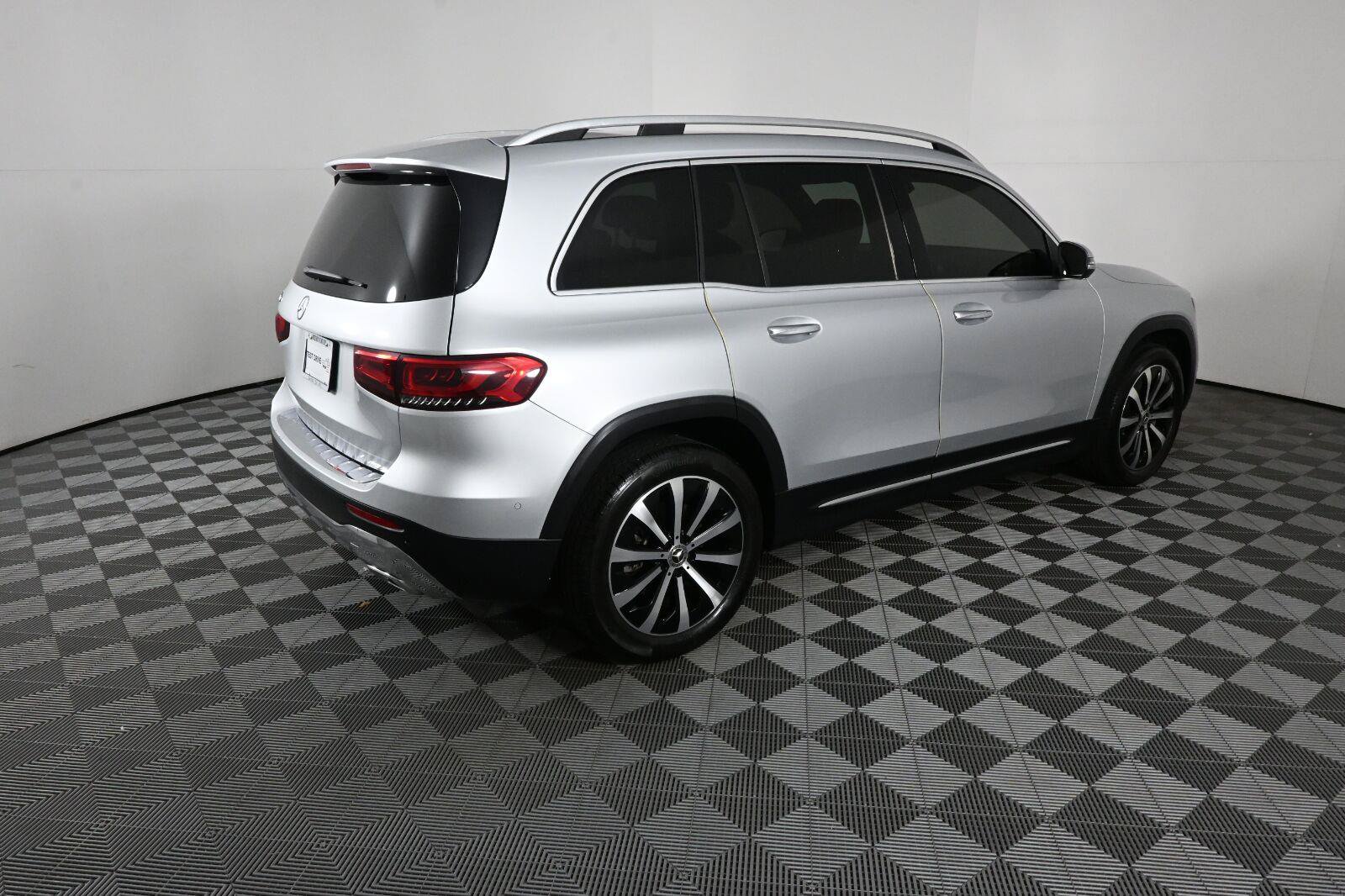 Certified 2021 Mercedes-Benz GLB 250 image 25