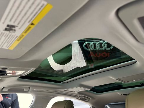 Used 2019 Audi A8 L 3.0T image 27