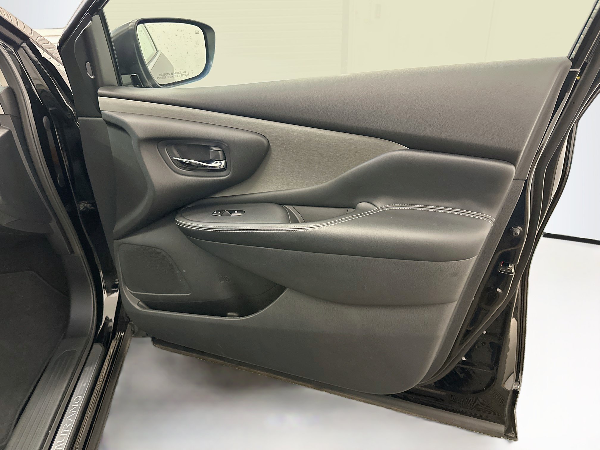 Used 2024 Nissan Murano SV AWD/4WD image 32