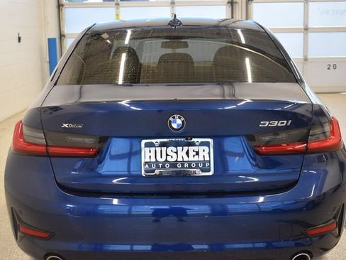 Used 2019 BMW 330i xDrive Sedan w/ Convenience Package AWD/4WD image 11