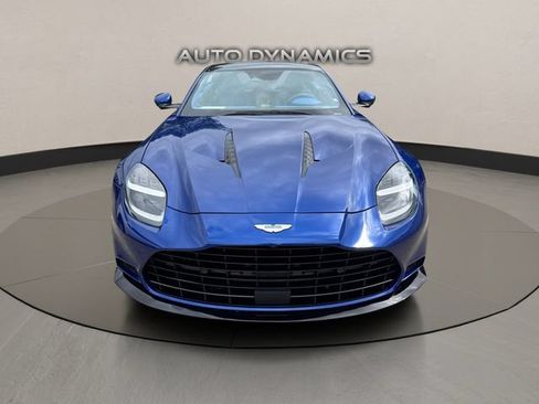 Used 2026 Aston Martin Vanquish RWD image 7