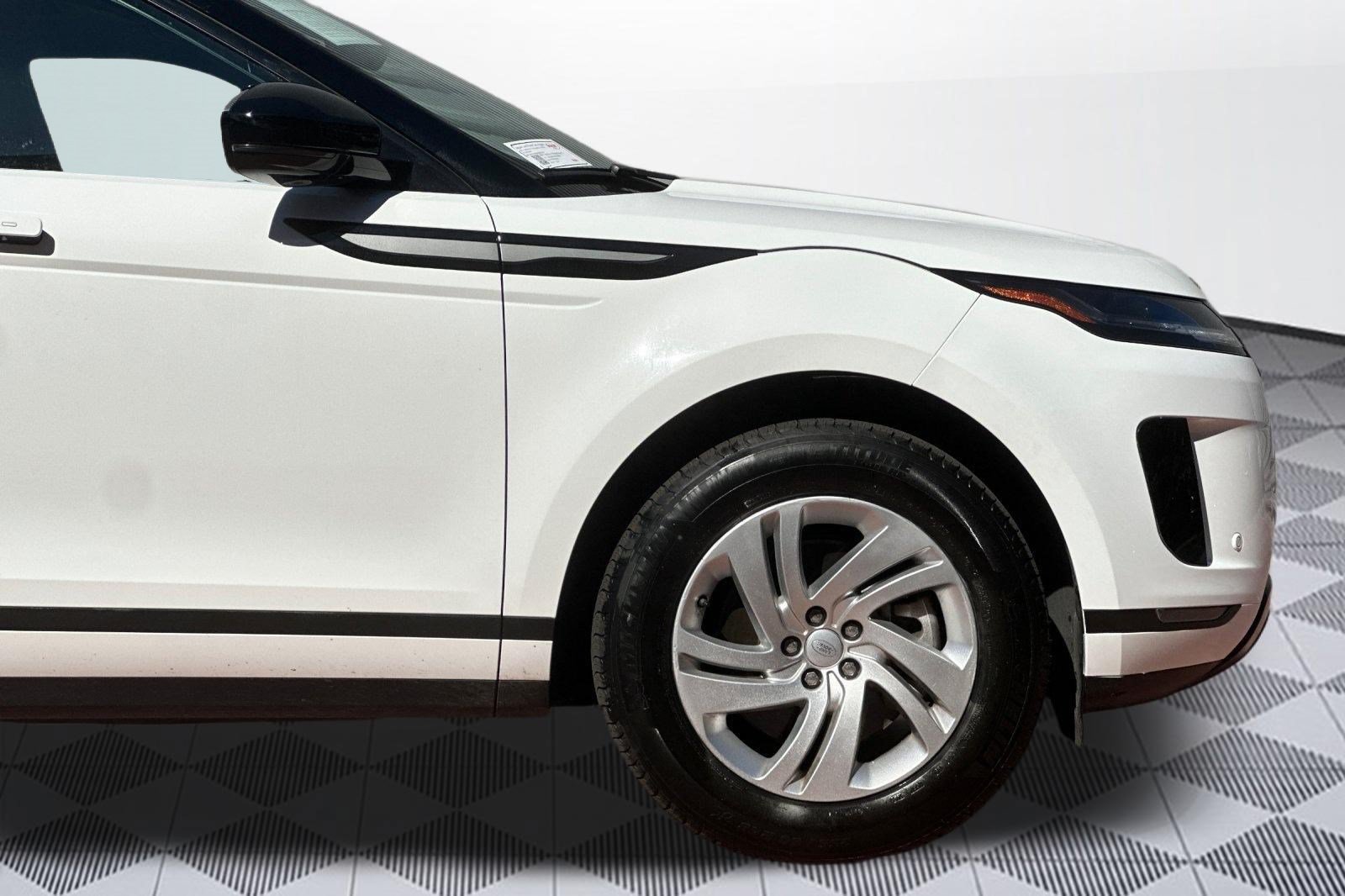 Used 2024 Land Rover Range Rover Evoque S AWD/4WD image 36