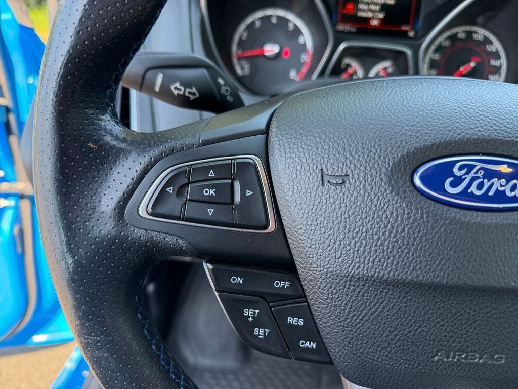 Used 2017 Ford Focus RS AWD/4WD image 15