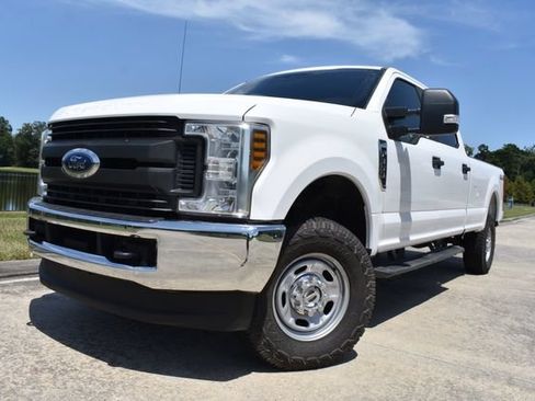 Used 2019 Ford F350 XL w/ Power Equipment Group AWD/4WD image 5