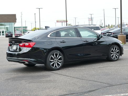 Used 2023 Chevrolet Malibu RS w/ LPO, Floor Liner Package image 5