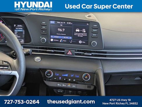 Certified 2023 Hyundai Elantra SEL FWD image 17