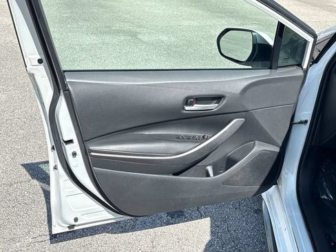 Used 2021 Toyota Corolla SE FWD image 13