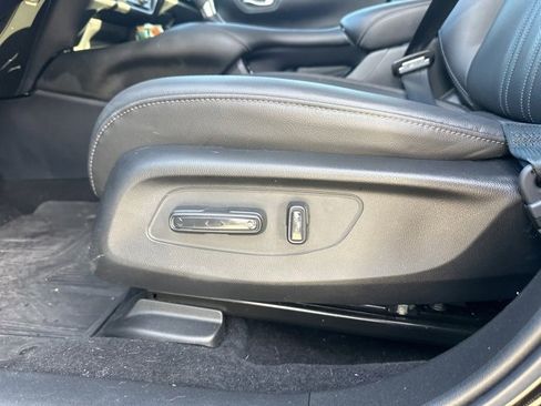 Used 2024 Honda HR-V EX-L image 17