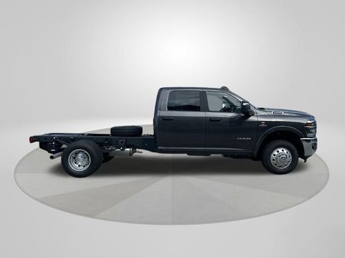 New 2025 RAM 3500 Big Horn image 8