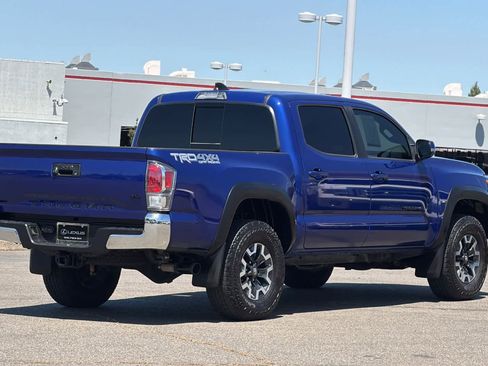 Used 2023 Toyota Tacoma TRD Off-Road w/ Black Out Package (TMS) AWD/4WD image 2