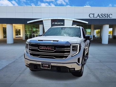 Used 2024 GMC Sierra 1500 SLT RWD image 3