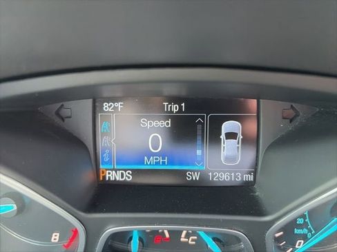 Used 2015 Ford Escape SE w/ SE Chrome Package FWD image 7