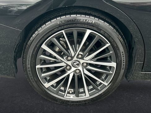 Used 2025 Lexus ES 350 w/ Premium Package FWD image 28