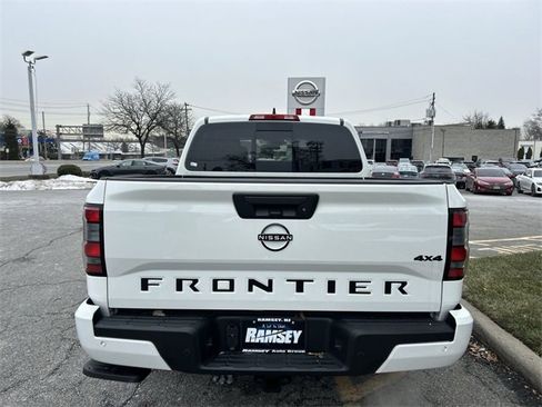 New 2026 Nissan Frontier SV w/ All-Weather Content Package image 15