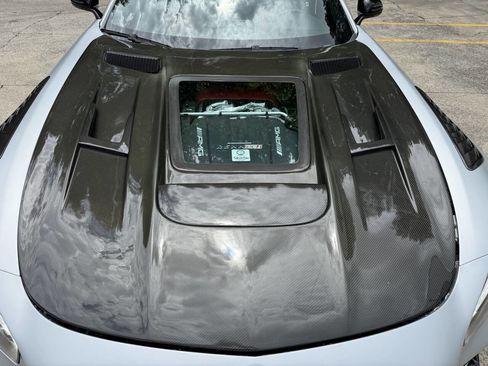 Used 2018 Mercedes-Benz AMG GT C image 3