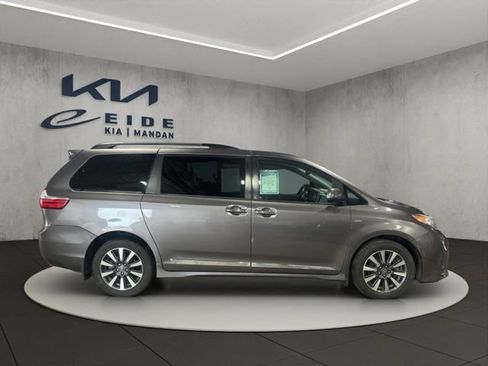 Used 2019 Toyota Sienna XLE Premium w/ Protection Package AWD/4WD image 14