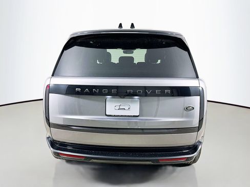 Used 2023 Land Rover Range Rover SE AWD/4WD image 6