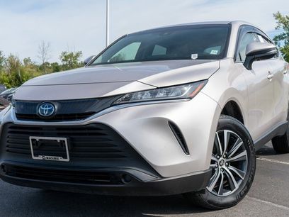 Used 2022 Toyota Venza LE