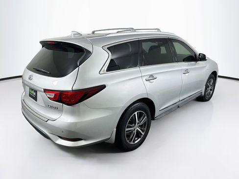 Used 2017 INFINITI QX60 FWD w/ Premium Plus Package image 9