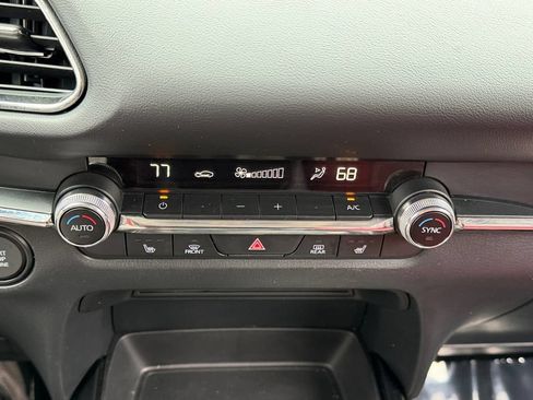 Used 2022 MAZDA CX-30 AWD 2.5 S w/ Preferred Package image 23