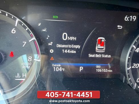 Used 2020 Toyota Highlander XLE FWD image 4