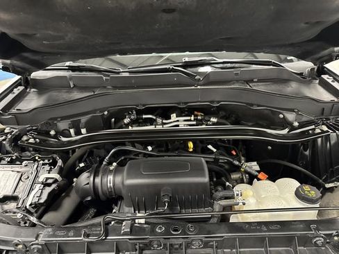 Used 2023 Ford Explorer ST-Line image 40