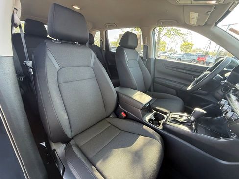 Used 2026 Honda CR-V LX image 25