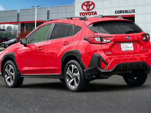 Used 2024 Subaru Crosstrek 2.0i Premium w/ Crosstrek Mirror Package image 6