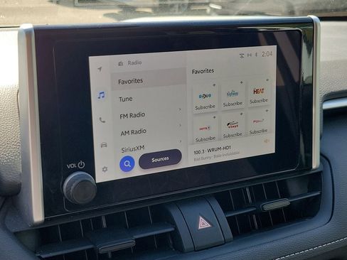 Used 2024 Toyota RAV4 XLE image 24