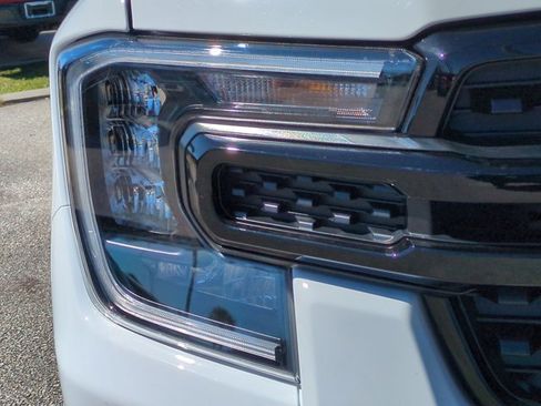 New 2025 Ford Ranger XLT w/ Black Appearance Package image 10