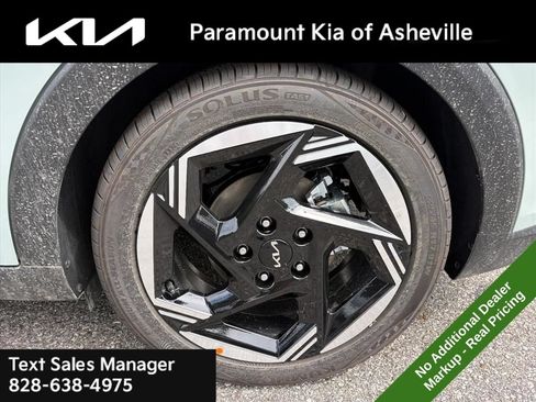 New 2026 Kia K4 EX FWD image 30
