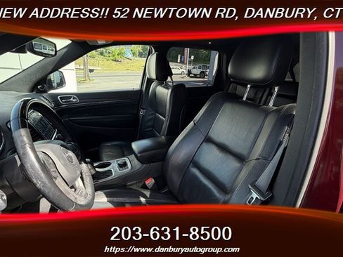Used 2019 Jeep Grand Cherokee Limited AWD/4WD image 11