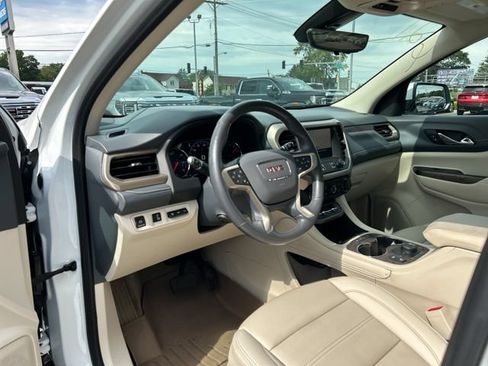 Used 2021 GMC Acadia Denali w/ Denali Ultimate Package AWD/4WD image 30