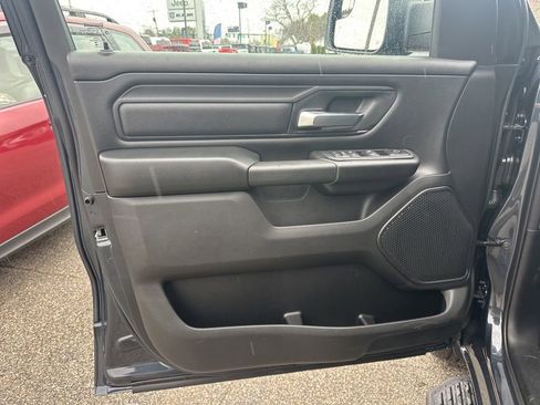 New 2026 RAM 1500 Express AWD/4WD image 11