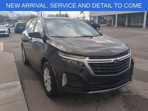 Certified 2024 Chevrolet Equinox LT w/ LPO, Floor Liner Package image 10