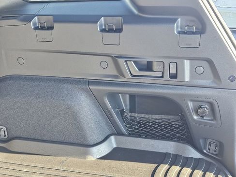 New 2026 Subaru Outback Limited image 12