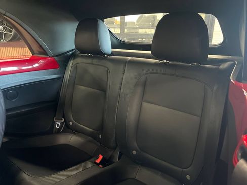 Used 2018 Volkswagen Beetle 2.0T Coast FWD image 56