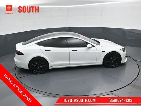 Used 2022 Tesla Model S AWD/4WD image 42