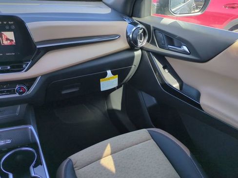 New 2026 Chevrolet Equinox ACTIV image 17