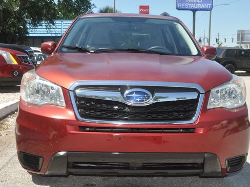 Used 2014 Subaru Forester 2.5i Premium w/ Popular Package #2 AWD/4WD image 8