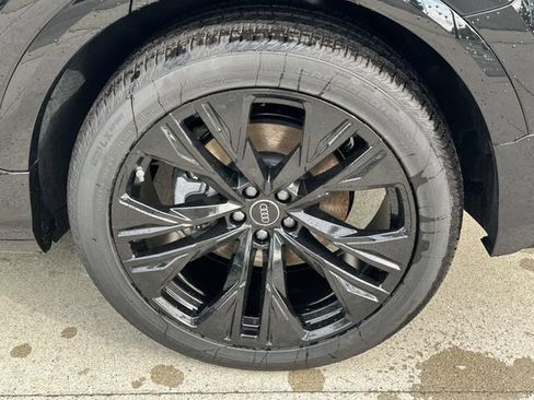 New 2026 Audi Q8 Premium Plus AWD/4WD image 4
