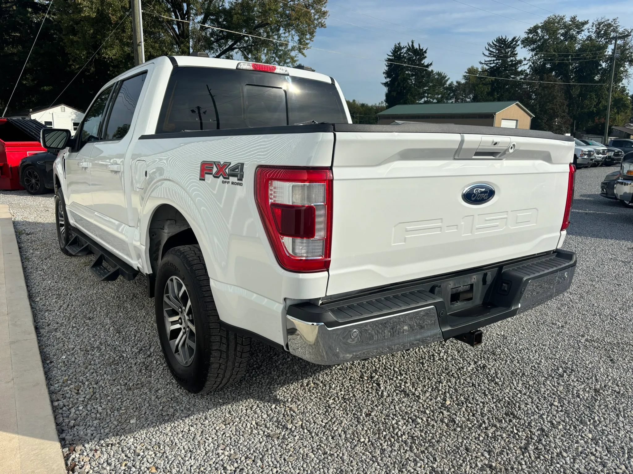 Used 2021 Ford F150 Lariat w/ FX4 Off-Road Package AWD/4WD image 10