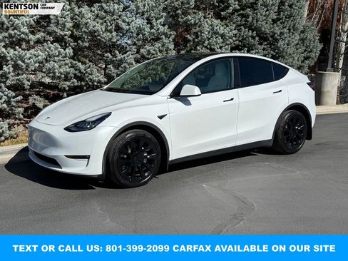 Used 2022 Tesla Model Y Long Range image 1