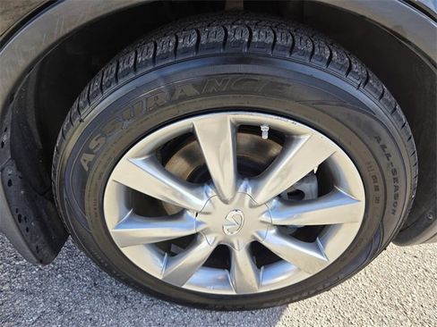 Used 2016 INFINITI QX50 Journey w/ Premium Package image 9