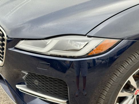 Used 2022 Jaguar F-PACE S AWD/4WD image 9