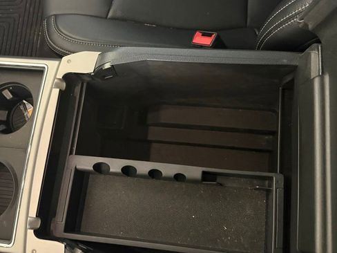 Used 2022 Ford F250 Lariat w/ Lariat Ultimate Package image 91