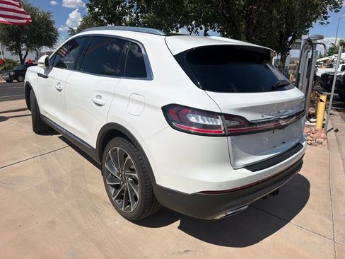 Used 2022 Lincoln Nautilus Reserve w/ Equipment Group 202A AWD/4WD image 2