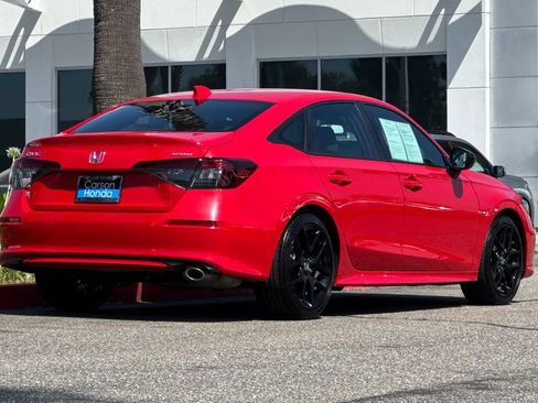 Used 2025 Honda Civic Sport image 9
