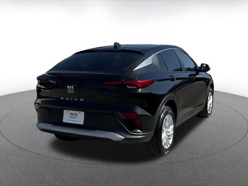 Used 2025 Buick Envista Preferred image 14