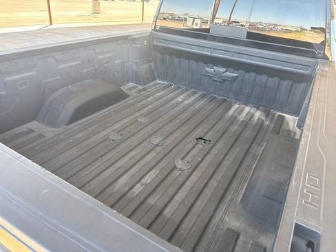 Used 2020 Chevrolet Silverado 3500 LT w/ Texas Edition AWD/4WD image 10
